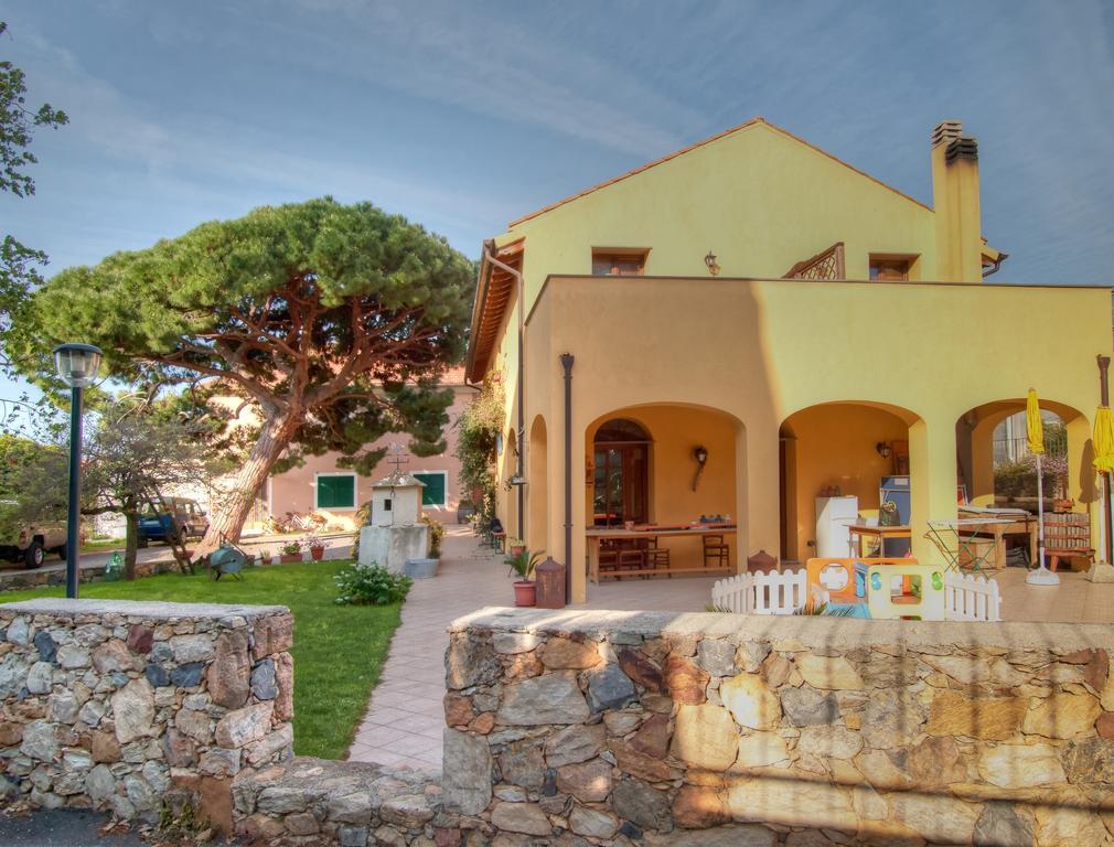 Agriturismo Ca' Di Trincia Pietra Ligure Extérieur photo